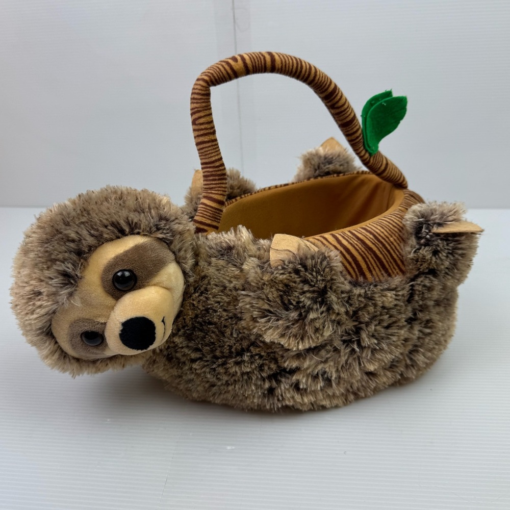 City Streets Plush Sloth Basket Easter Egg Hunts Basket Decorative Storage